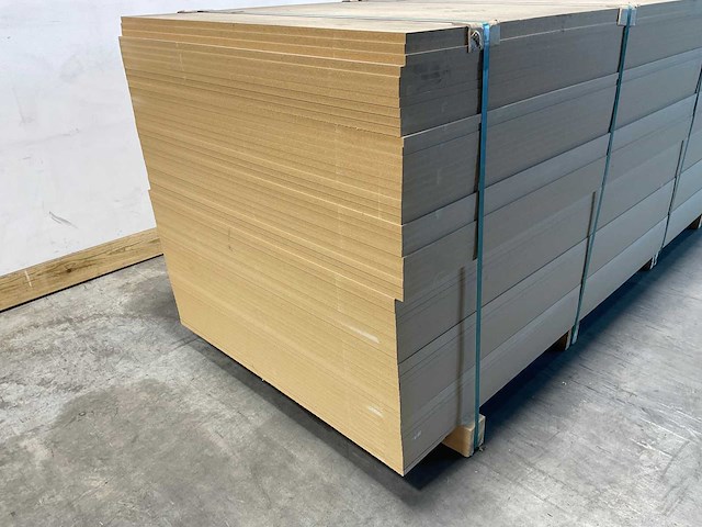 Mdf plaat 2620x994 mm ongegrond 16 mm (60x) - afbeelding 4 van  6