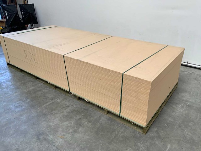Mdf plaat 3050x1300x16mm (34x) - afbeelding 3 van  7