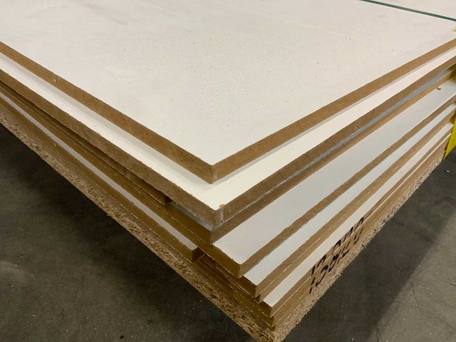 Mdf plaat 3055x1220x8mm (12x) - afbeelding 3 van  8