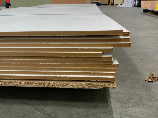 Mdf plaat 3055x1220x8mm (12x) - afbeelding 5 van  8