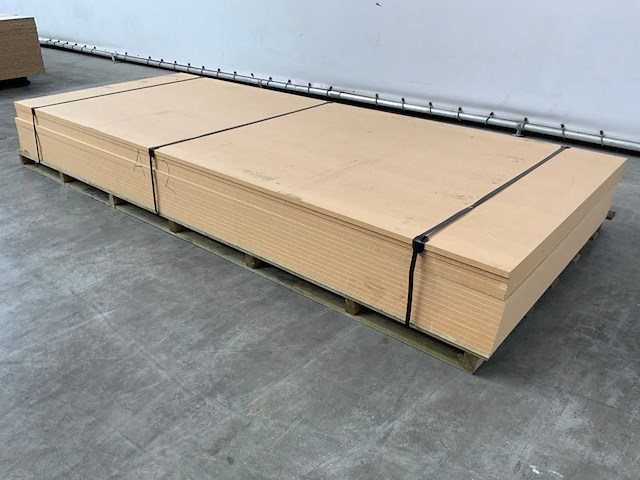 Mdf plaat 3055x1222x18mm (16x) - afbeelding 3 van  7