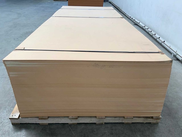 Mdf plaat 3055x1225x6mm (83x) - afbeelding 4 van  7
