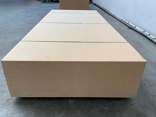 Mdf plaat 3055x1305x19mm (23x) - afbeelding 3 van  6