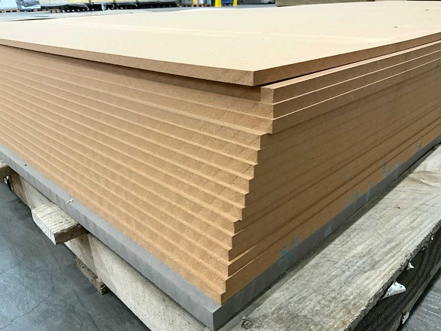 Mdf plaat 3060x1220x8mm (16x) - afbeelding 7 van  7