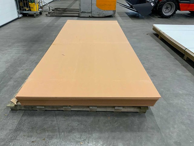 Mdf plaat 3060x1220x8mm (16x) - afbeelding 1 van  5