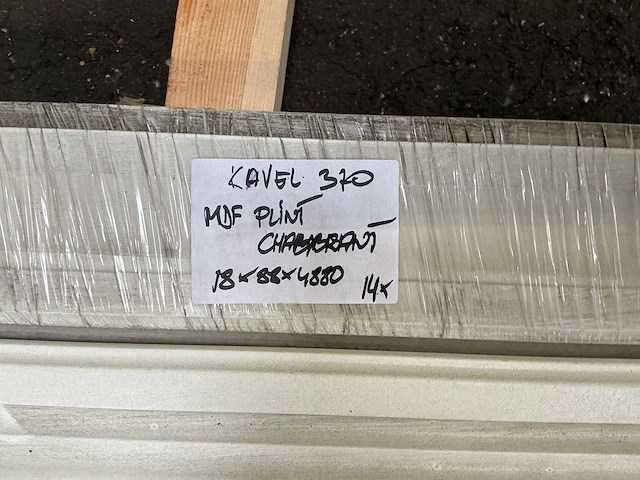 Mdf plint 18x55x4880 mm (14x) - afbeelding 4 van  4