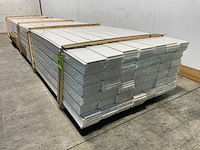 Mdf plint met kabelgoot wit gelakt - 488x14x1,5 cm (55x) - afbeelding 5 van  8