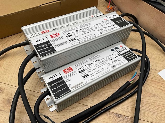 Mean well hlg driver (8x) - afbeelding 1 van  4