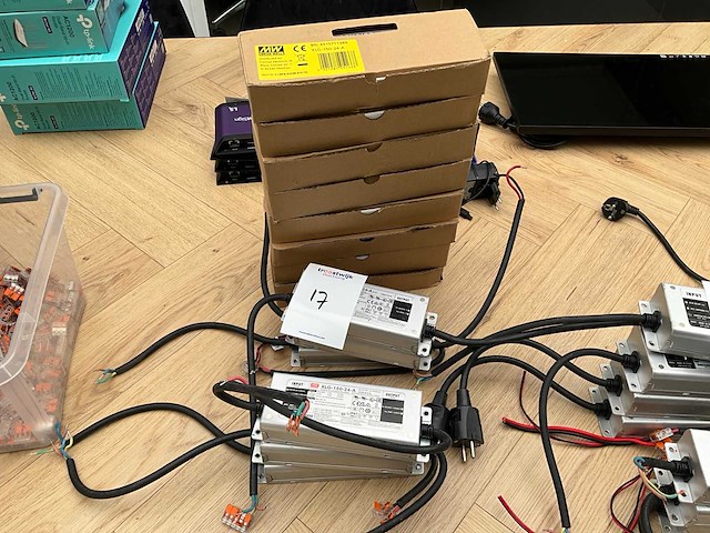 Mean well xlg-150-24 driver (14x) - afbeelding 1 van  4