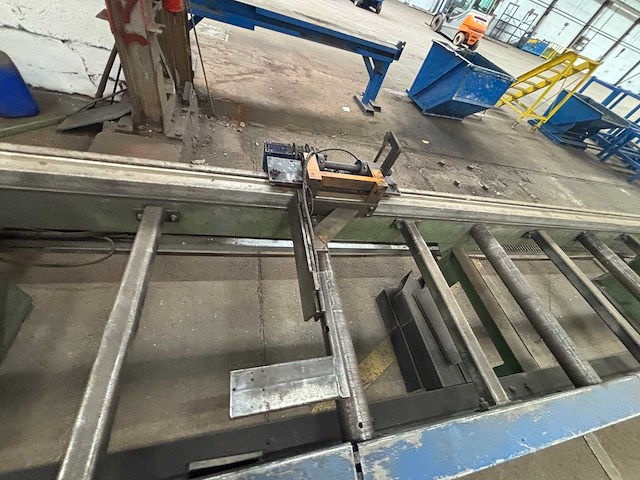 Meba - 2003 - 400dg - metalen horizontale bandzaagmachine - afbeelding 5 van  16