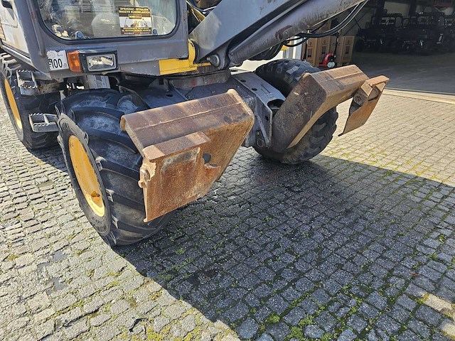 Mecalac - 12msx - incl. bakken + palletvorken - mobiele kraan - afbeelding 6 van  11