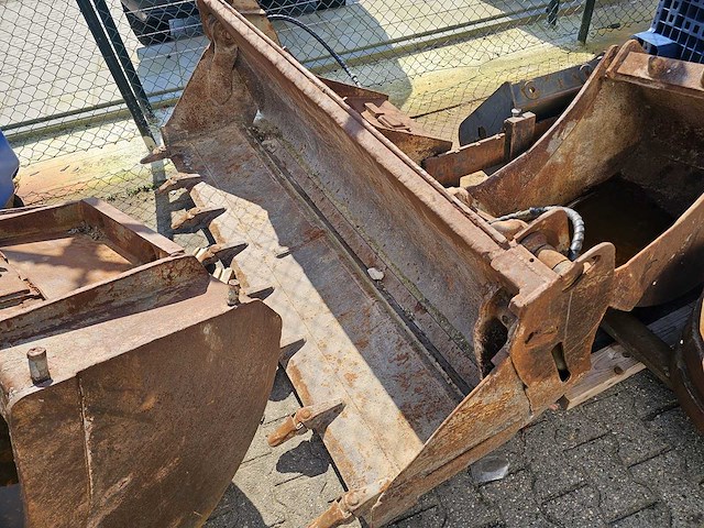 Mecalac - 12msx - incl. bakken + palletvorken - mobiele kraan - afbeelding 33 van  44
