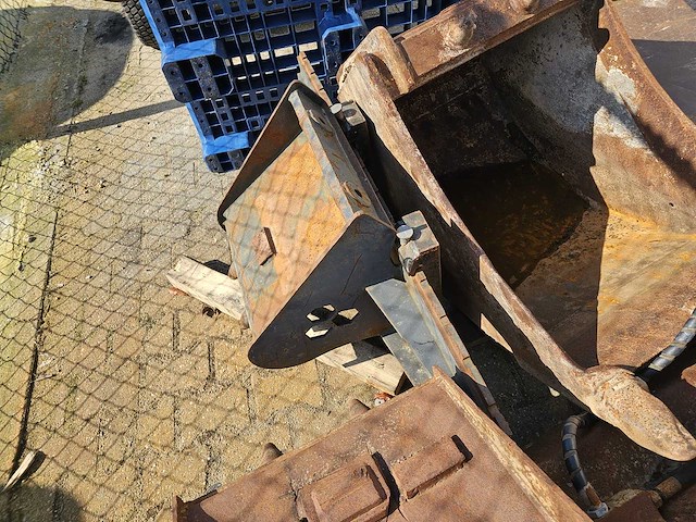 Mecalac - 12msx - incl. bakken + palletvorken - mobiele kraan - afbeelding 14 van  18