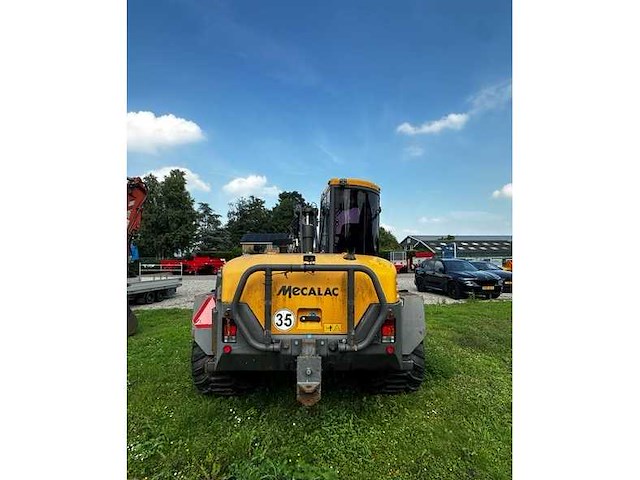 Mecalac - 12mtx greenjob - banden graafmachine met herder multi-pro maaigiek - afbeelding 13 van  16