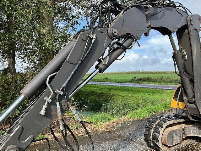 Mecalac 8 mcr rupsgraafmachine - afbeelding 4 van  19