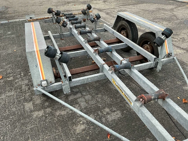 Mecanorem b1722f geremde boottrailer - afbeelding 11 van  25