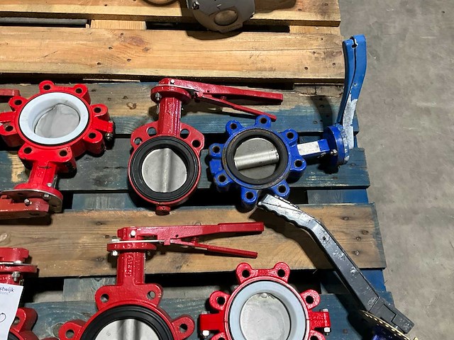 Mechanisch gestuurde vlinderklep (9x) - afbeelding 1 van  3