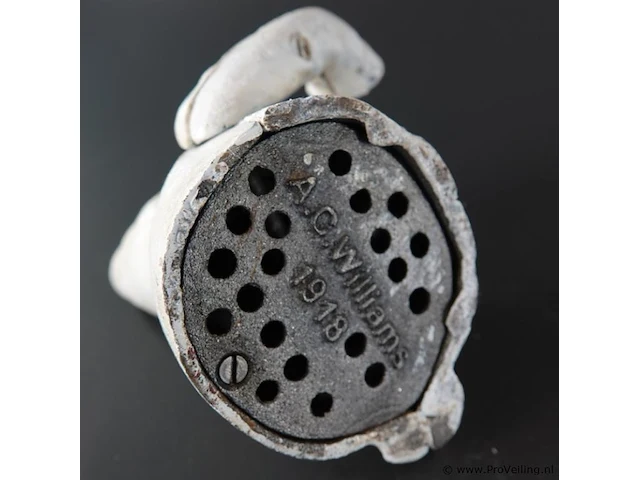 Mechanische gietijzeren spaarpot in de vorm van een heks (een zogenaamde "witch mechanical bank") - afbeelding 5 van  5