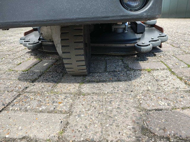 Meclean - powerscrub 100d - scrobmachine - afbeelding 9 van  22