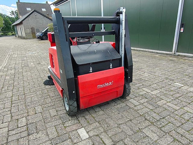 Meclean - zelfrijdende veegmachine - afbeelding 15 van  19