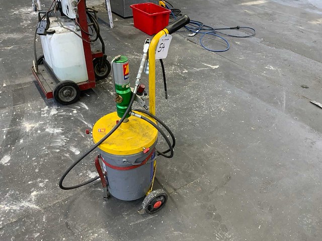 Meclube pneumatische vetspuit - afbeelding 1 van  3