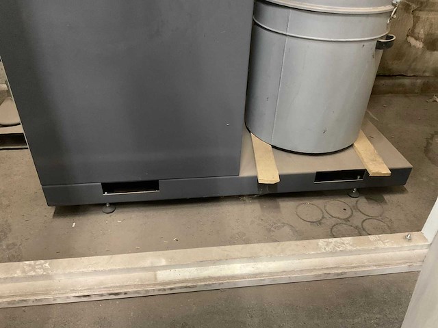 Meconaf hoog vacuum afzuiginstallatie - afbeelding 9 van  9