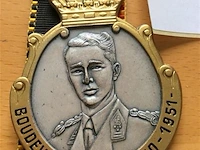 Medaille. boudewijn - afbeelding 2 van  2