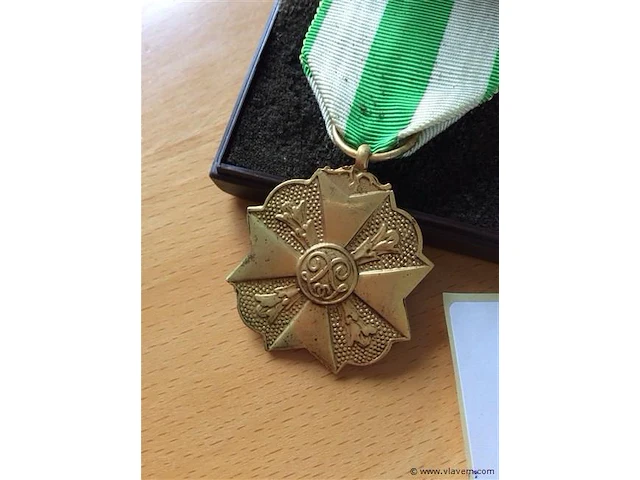 Medaille burgerlijk - afbeelding 2 van  3