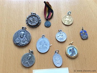 Medaillions divers - afbeelding 2 van  2