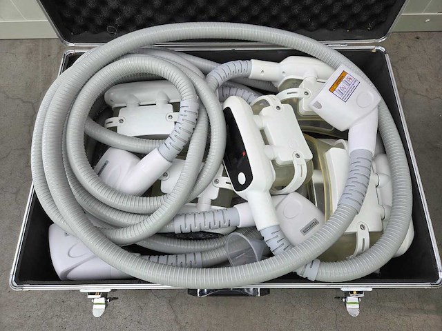 Medcos body wizard duo cryolipolise apparaat - afbeelding 6 van  9