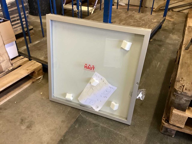 Mededelingenbord - afbeelding 2 van  3