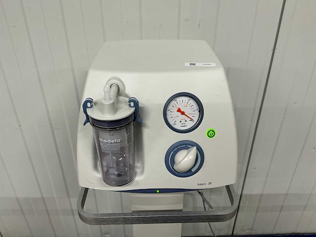 Medela - basic 30 - vacuümpomp - afbeelding 2 van  3