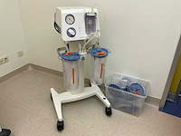 Medela dominant flex vacuümpomp - afbeelding 1 van  9