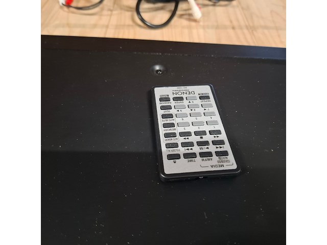 Mediaspeler met bluetooth ontvanger en am/fm tuner, denon, dn-300z - afbeelding 3 van  14