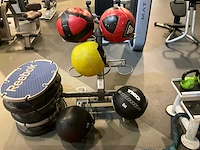 Medicijnballen op rek - afbeelding 2 van  4