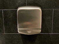 Mediclinics - elektrische handendroger (2x) - afbeelding 2 van  5