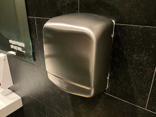 Mediclinics - elektrische handendroger (2x) - afbeelding 1 van  5