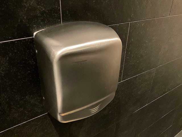 Mediclinics - elektrische handendroger (2x) - afbeelding 4 van  5