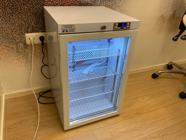 Medifridge mf60lcd koelkast - afbeelding 1 van  7