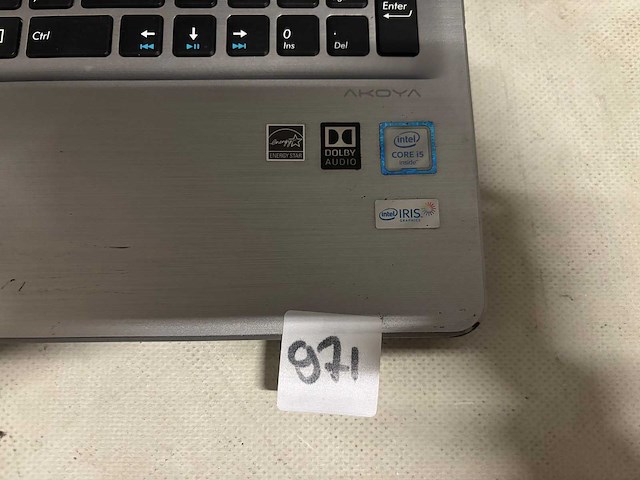 Medion - core i5 - laptop - afbeelding 2 van  3