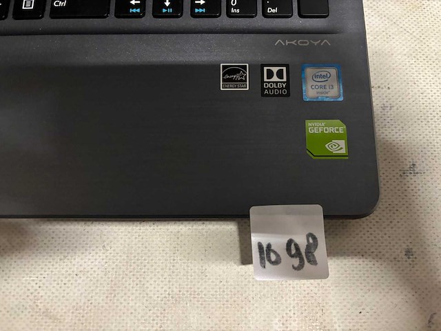 Medion - laptop - afbeelding 2 van  3