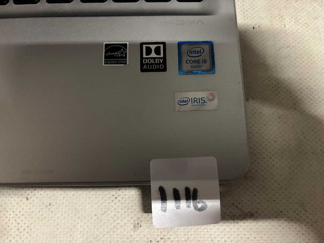 Medion - laptop - afbeelding 2 van  3