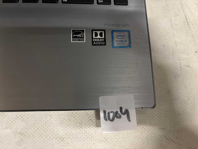 Medion - laptop - afbeelding 2 van  3