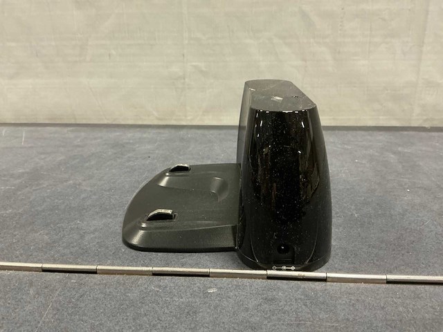 Medion s10 sw (md19601) robotstofzuiger - afbeelding 3 van  6