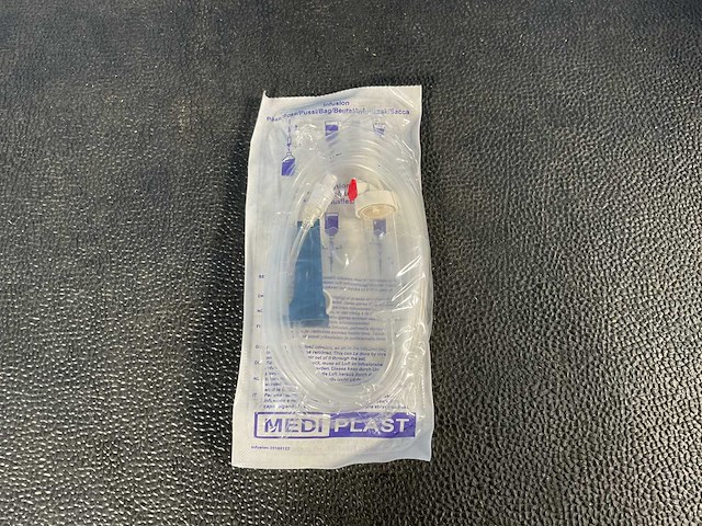 Mediplast - iv tubing is 15-20 dr/ml , luer lock (ds 100 st) (14x) - afbeelding 1 van  4
