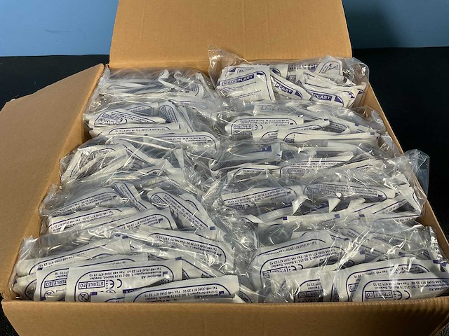 Mediplast - iv tubing is 15-20 dr/ml , luer lock (ds 100 st) (14x) - afbeelding 4 van  4