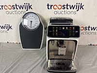 Medisana psd - analoge personenweegschaal | espressomachine series 5500 - ep5543/91 - afbeelding 2 van  4