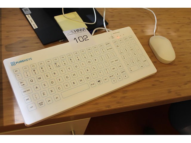 Medisch toetsenbord en muis pure keys. - afbeelding 2 van  2