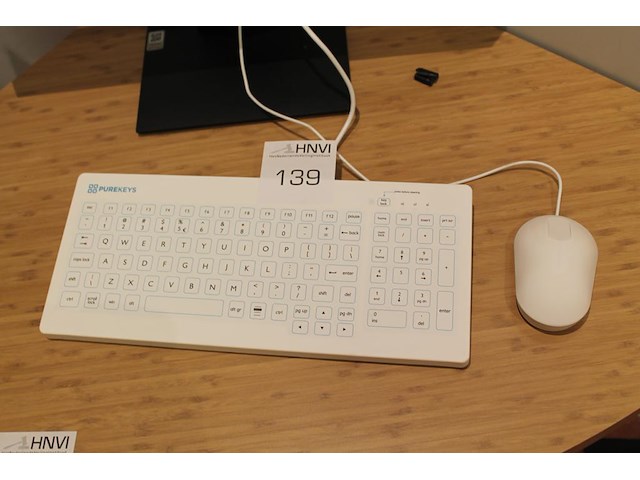 Medisch toetsenbord en muis pure keys. - afbeelding 1 van  2