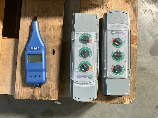 Medische apparatuur (11x) - afbeelding 3 van  10